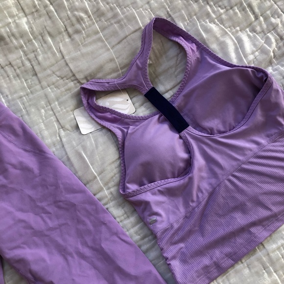 Fabletics Purple Sports Set - Picture 4 of 5